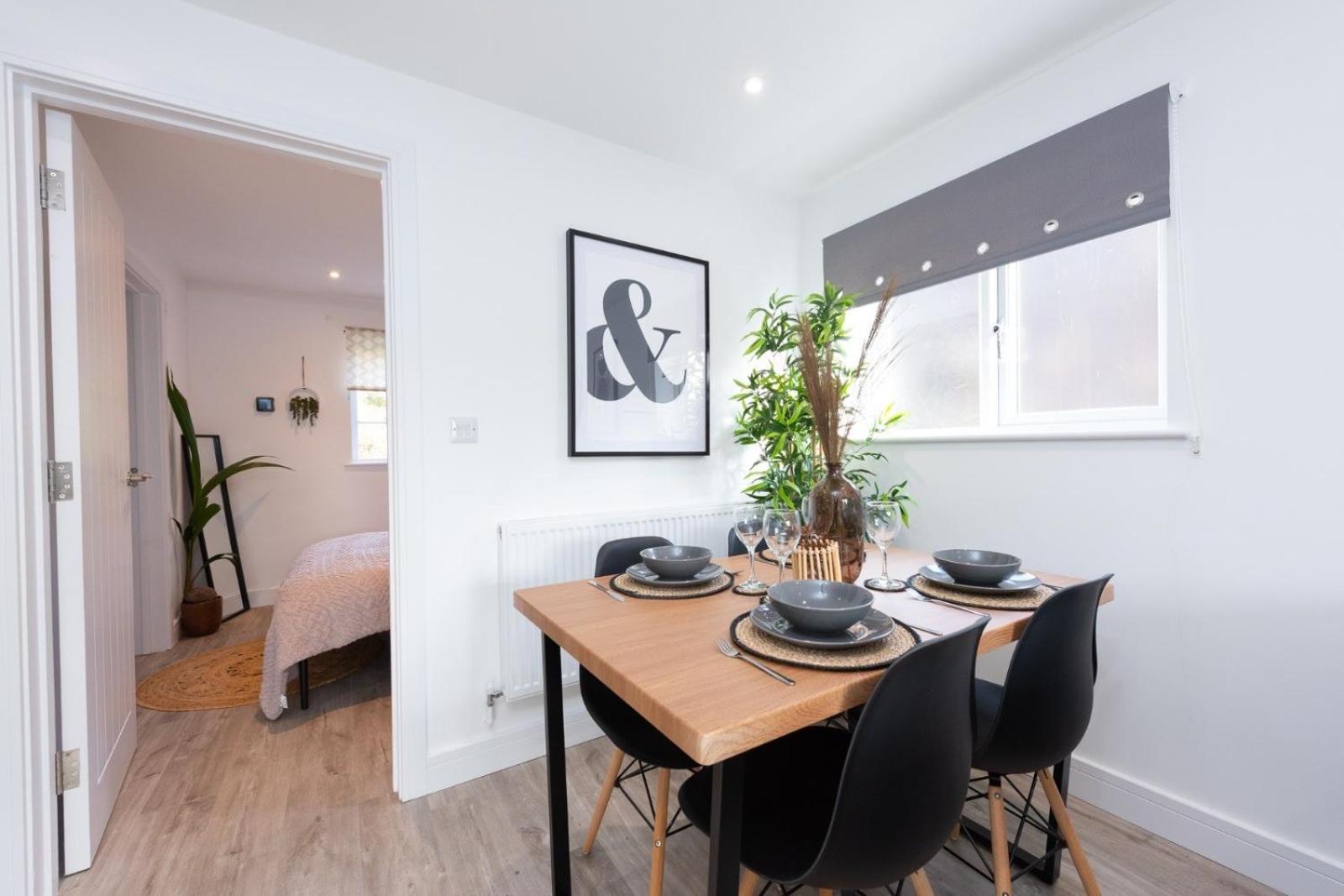 Bridge House Apartments - Free Parking Shottery Luaran gambar